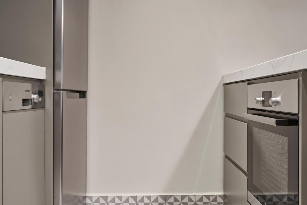 Charitos Iχ, Chic N Modern 2Bd Apt Atény Exteriér fotografie